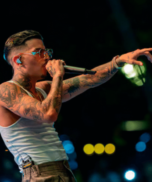 Rauw Alejandro lanza canal oficial en WhatsApp y adelanta nuevo sencillo “Buenos Términos”